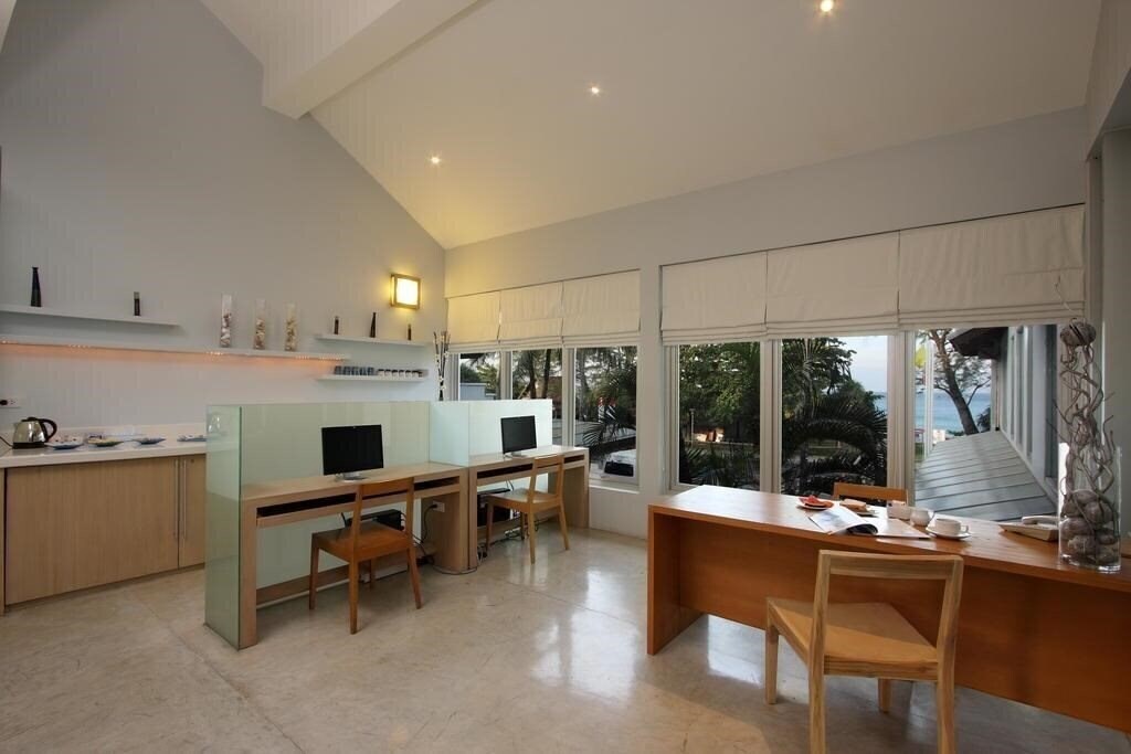 Фото Ramada Southsea Karon Beach 4*